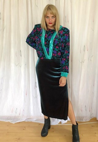 FOREST GREEN VELOUR MAXI VINTAGE SKIRT