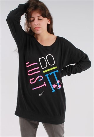 VINTAGE NIKE SWEATSHIRT