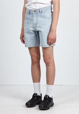VINTAGE RETRO LIGHT BLUE ON THE ROCKS DENIM SHORTS