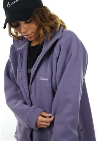 VINTAGE BERGHAUS ZIP UP FLEECE TOP