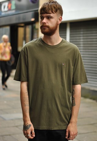 VINTAGE TOMMY HILFIGER FLAG LOGO TSHIRT