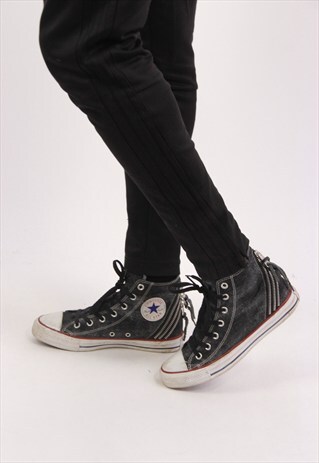 VINTAGE CONVERSE TRAINERS