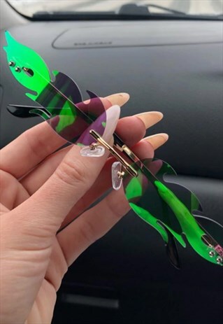 Y2K CAT EYE SUNGLASSES