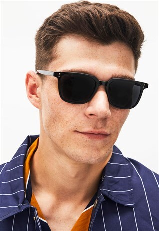 CHARLIE - CLASSIC VINTAGE BLACK FRAME SUNGLASSES