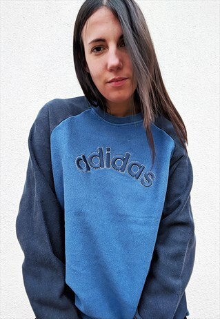 VINTAGE ADIDAS LOGO SWEATSHIRT