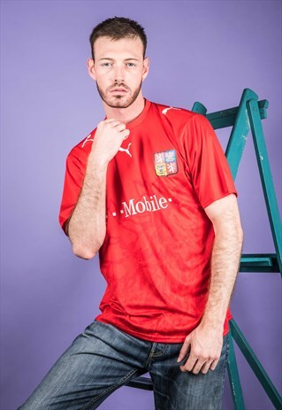 VINTAGE 1990S RED PUMA FOOTBALL SHIRT
