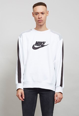 OVERSIZED CLASSIC VINTAGE NIKE SWEATER