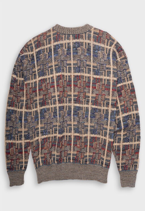 garment image