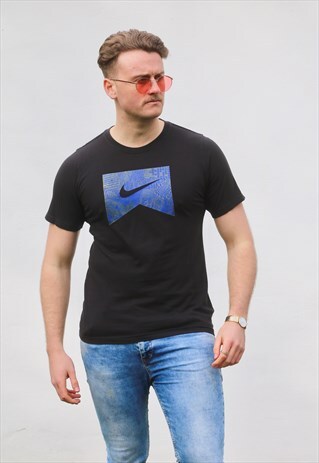 NIKE USA VINTAGE 90S SPORTSWEAR MINIMALIST T