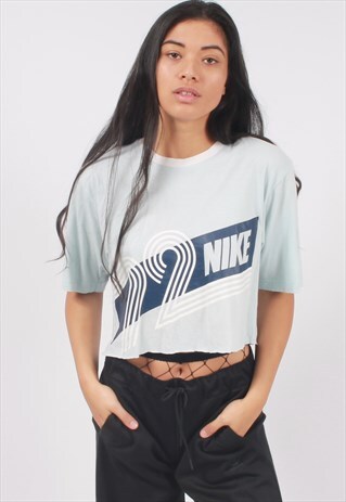 VINTAGE NIKE CROPPED T-SHIRT