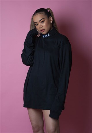 RARE OVERSIZED TURTLENECK