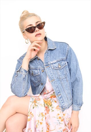 VINTAGE 90S BLUE DENIM OVERSIZED JACKET