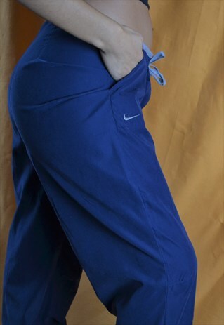 VINTAGE Y2K NIKE PARACHUTE CARGO STYLE TROUSERS