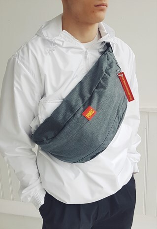 EXTRA LARGE CROSSBODY BUM BAG GREY
