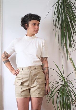 VINTAGE BRAND NEW BEIGE CARGO SHORTS PERFECT FIT