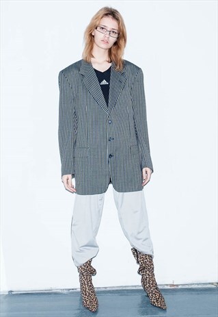 VINTAGE OVERSIZED STRIPE SUIT JACKET / UNISEX