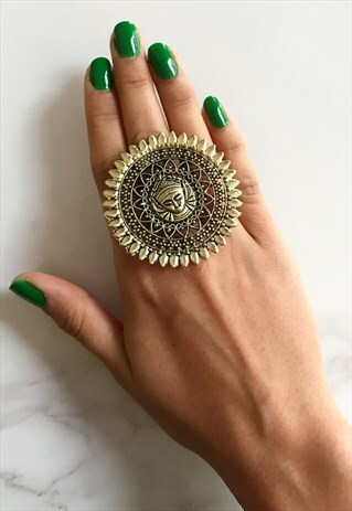 OVERSIED ANTIQUE GOLD INDIAN ETHNIC STATEMENT RING