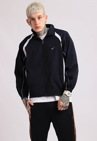 VINTAGE NIKE SHELL JACKET