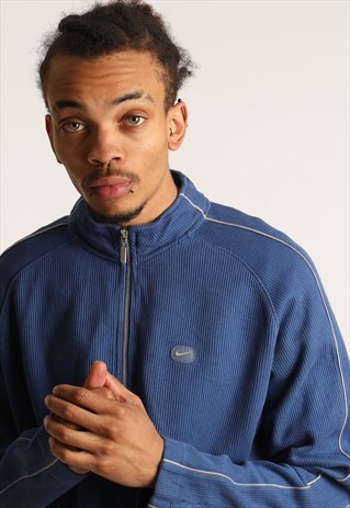 VINTAGE NIKE EMBROIDERED LOGO 1/4 ZIP SWEATSHIRT
