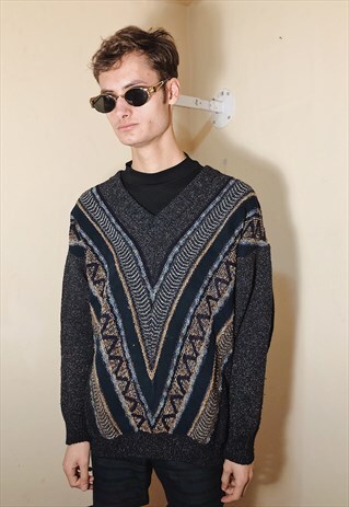 VINTAGE V-SHAPED PATTERNED SHOULDER ENHANCING JUMPER