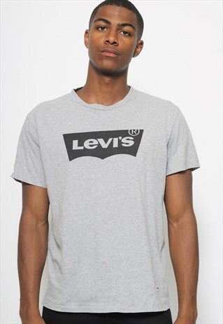VINTAGE LEVIS T-SHIRT