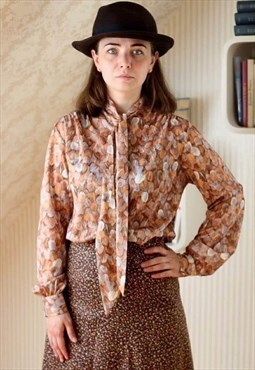 Brown feathers long sleeve shirt