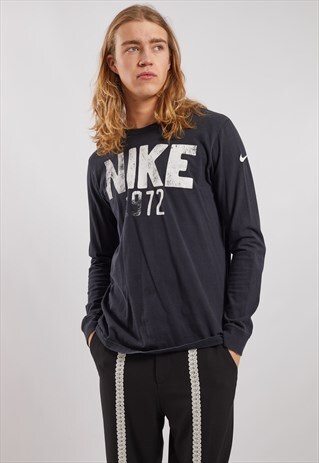 VINTAGE NIKE LONGSLEEVE TOP