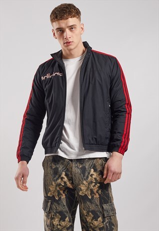 VINTAGE ADIDAS PADDED JACKET