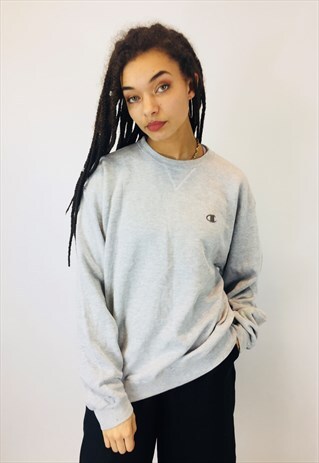 VINTAGE CHAMPION EMBROIDERED SWEATSHIRT