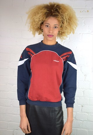 VINTAGE 90'S ADIDAS SWEATSHIRT