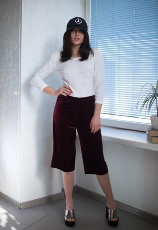 VINTAGE 90'S MAROON VELVET SHORTS
