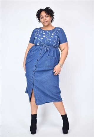 VINTAGE 90'S DENIM EMBROIDERED DRESS WITH BUTTONS & BELT