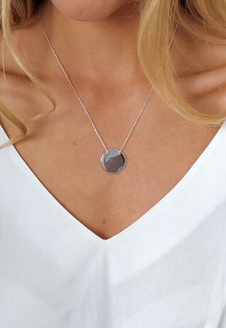 SILVER DISC PENDANT NECKLACE