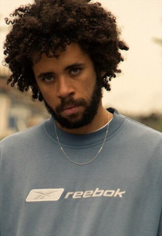 VINTAGE REEBOK CLASSICS SWESTSHIRT IN A CLEAN OFF BLUE