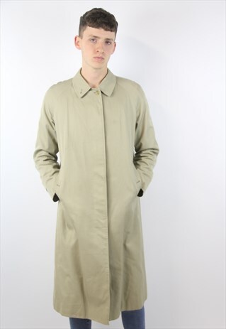 VINTAGE BURBERRY BEIGE MAC JACKET