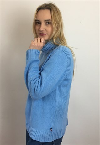 VINTAGE TOMMY HILFIGER KNIT ROLL NECK JUMPER BABY BLUE