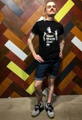 WARE WASTE OUT SHORT SLEEVE BLACK TEE SHIRT