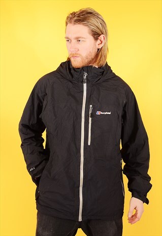 VINTAGE BERGHAUS HOODED RAIN COAT BLACK