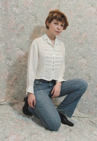 VINTAGE WHITE SHORT SHIRT