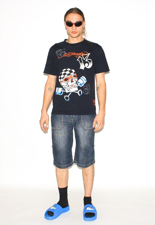 garment image