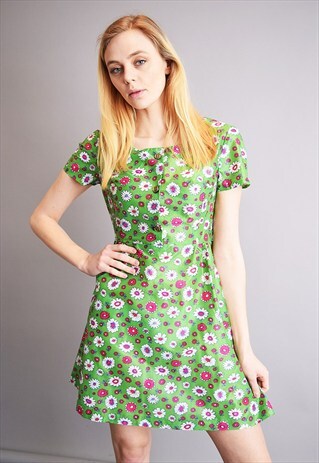 VINTAGE 70'S BOHO GREEN FLORAL PATTERN ELEGANT MINI DRESS