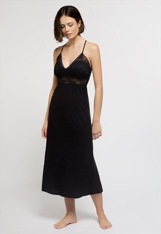 LONG LACE SPECIAL BACK NIGHTIE