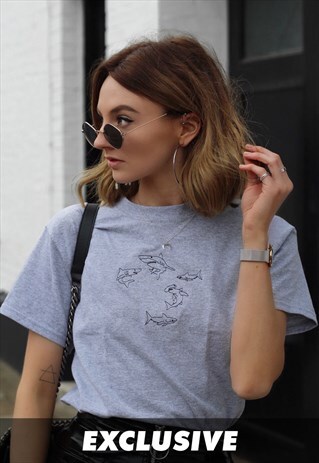 EXCLUSIVE T-SHIRT IN GREY WITH SHARK EMBROIDERY