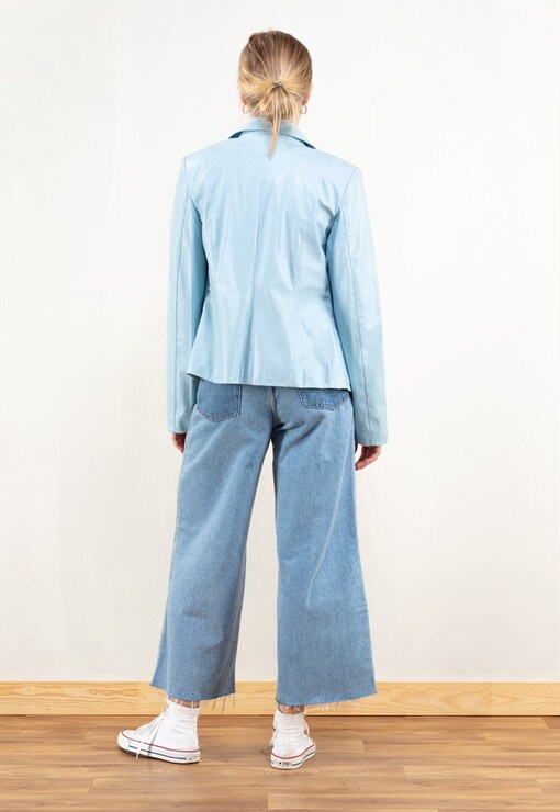 garment image