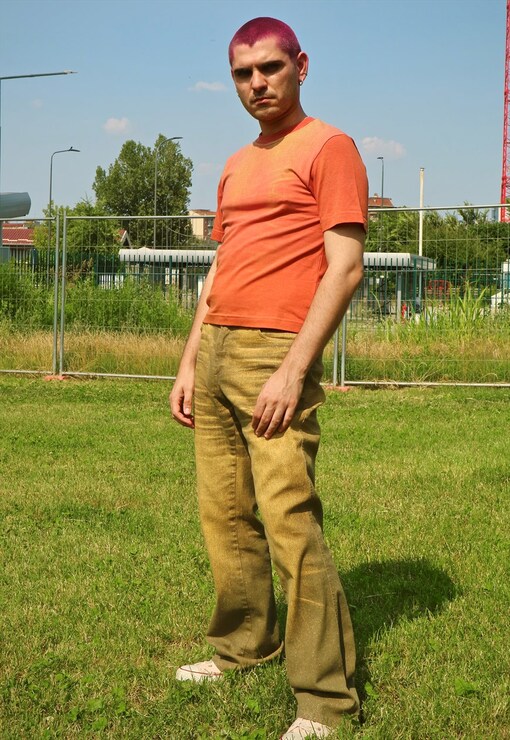garment image
