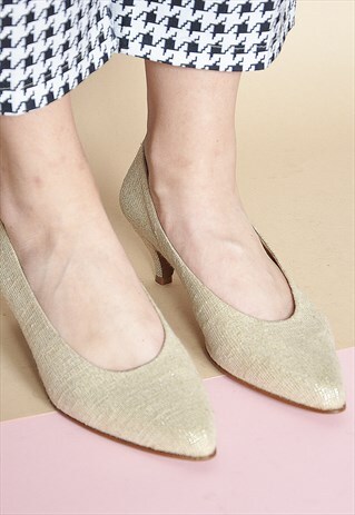 90S COTTON PUMPS