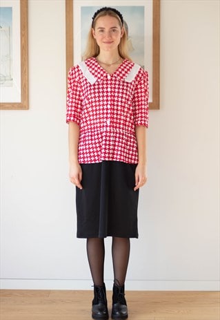 Red and white dogtooth color block dress