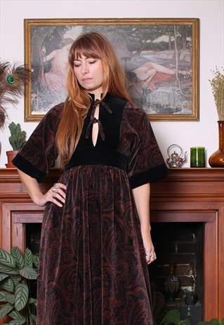 VINTAGE 70S ANNIE GOUGH BLACK PAISLEY VELVET MIDI DRESS