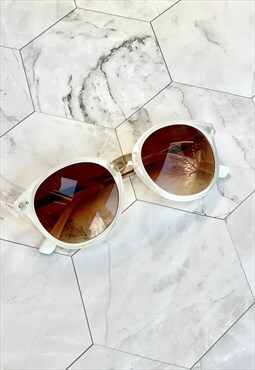 90s Wayfarer White & Gold Sunglasses Vintage Accessories 
