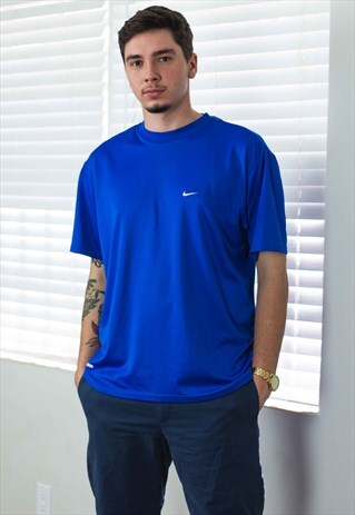 VINTAGE NIKE T-SHIRT LOGO 90S L 6